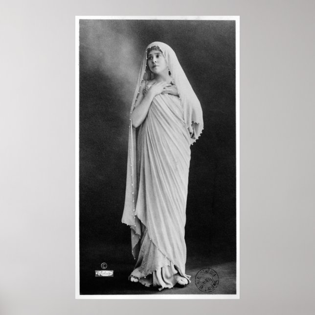 Julia Bartet in 'Antigone' von Sophocles Poster (Vorne)