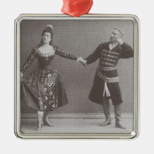 Julia und Felix Kschessinsky im mazu Silbernes Ornament