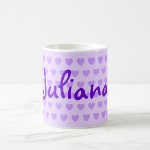 Juliana in Lila Tasse