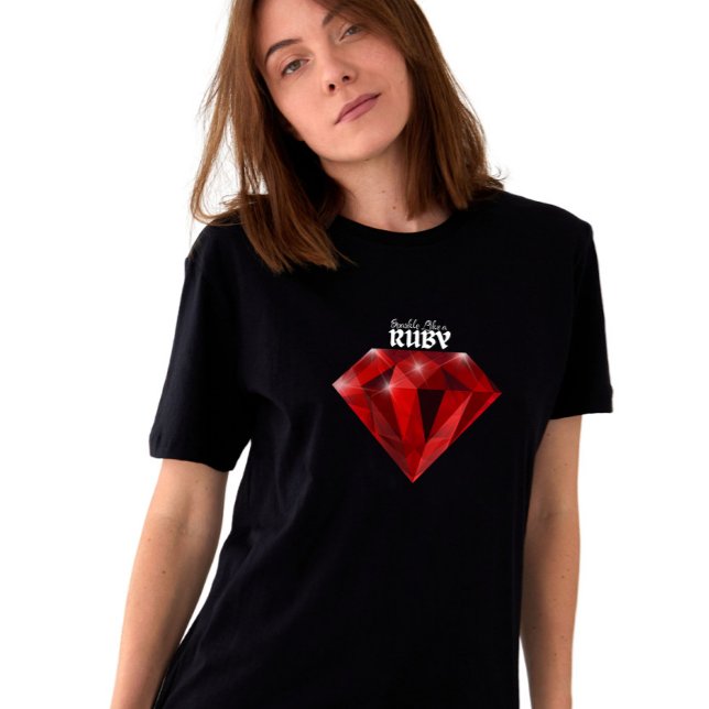 July Birthday Ruby T-Shirt (Von Creator hochgeladen)