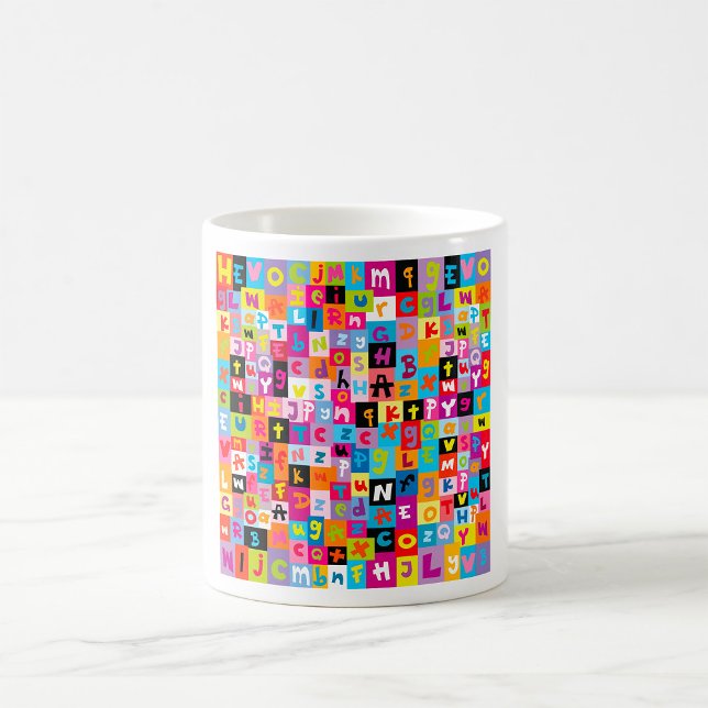 Jumble Alphabet Pattern Kaffeetasse (Von Creator hochgeladen)
