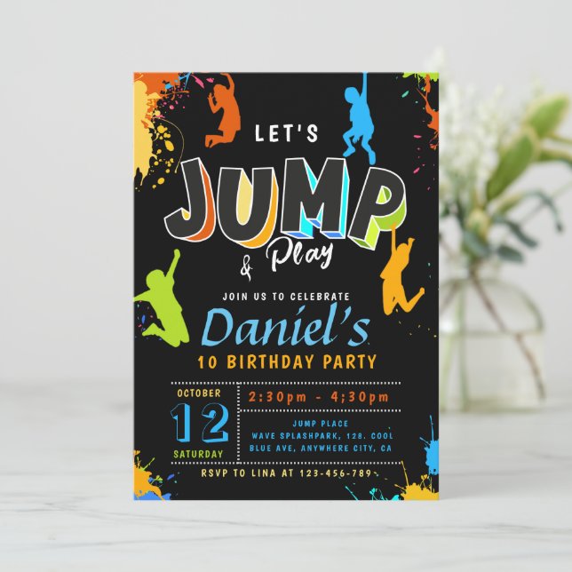 Jump Party Let's Jump Boy Birthday Einladung (Stehend Vorderseite)