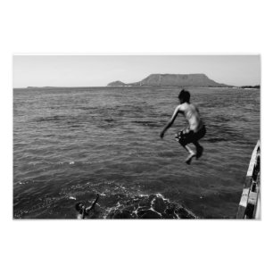 Jump to Sea Montecristi Dominikanische Republik BW Fotodruck