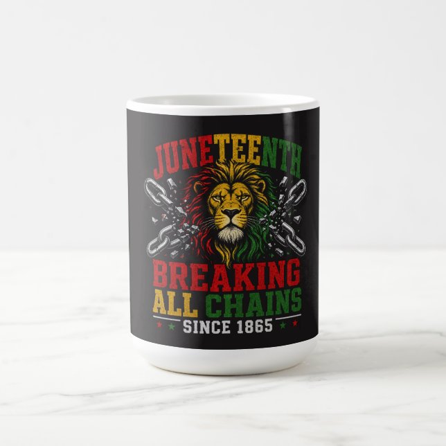Juneteenth Löwe Freiheit: Kettenbrechen seit 1865 Kaffeetasse (Mittel)