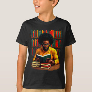 Juneteenth Schwarzer Mann liest Bücher T-Shirt
