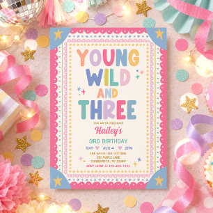 Jung, wild und drei verspielte Mädchen 3. Geburtst Einladung