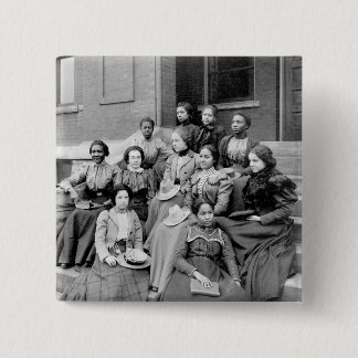 Junge Damen bei Fisk, 1890s Button