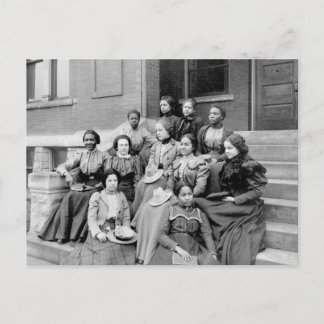 Junge Damen bei Fisk, 1890s Postkarte