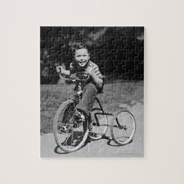 Junge fährt Dreirad Puzzle (Vertikal)