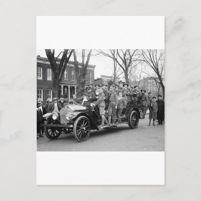 Junge Feuerbohrer, 1910er Postkarte (Vorderseite)