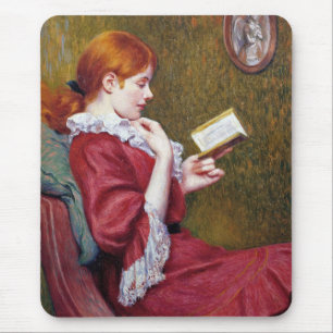 Junge Frauen mit rotem Haar lesen ein gutes Buch Mousepad