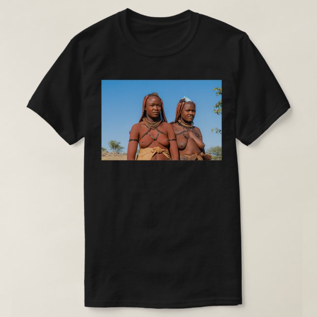 Junge Himba-Frauen mit Kopfbedeckungen und Dekorat T-Shirt (Design vorne)