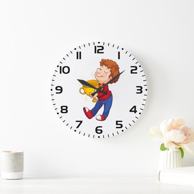 Junge Holding Golden Trophy Award Gewinner Große Wanduhr (Von Creator hochgeladen)