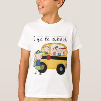 Junge I gehen zu den SchulT - Shirts und