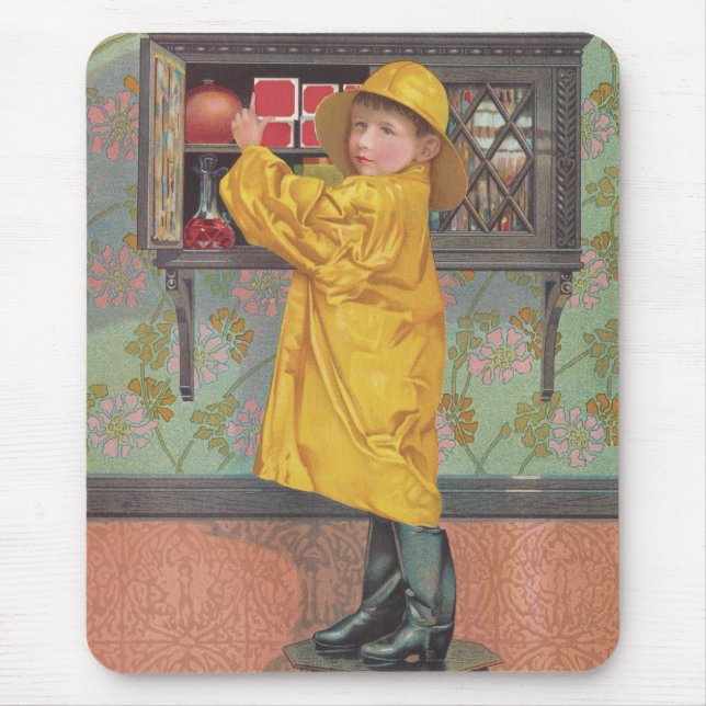 Junge in Raincoat Mousepad (Vorne)