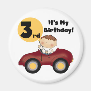 Junge in Red Car 3. Geburtstag T - Shirt und Gesch Magnet