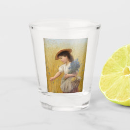 Junge Mädchen auf einem Weizenfeld Schnapsglas