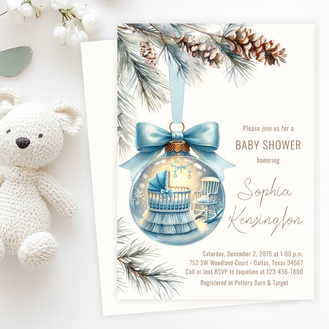 Junge Weihnachtsschmuck Winter Baby Dusche Einladung (Boy Christmas tree ornament baby shower invitation with sweet nursery scene and pine boughs.)