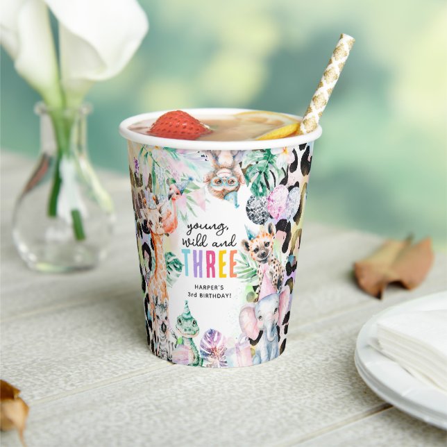 Junge, wilde und dreiteilige Safari-Tiere 3. Gebur Pappbecher (In Situ)