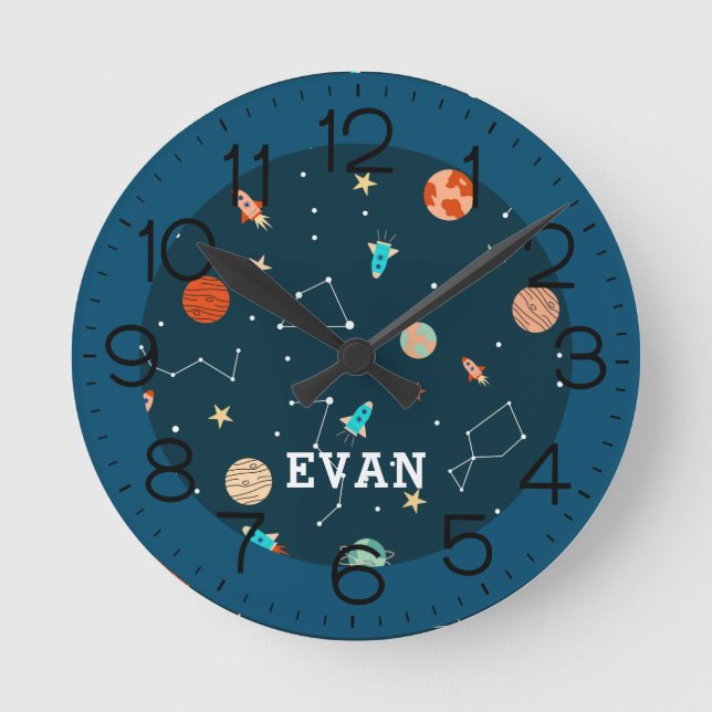 Jungen Coole Weltraumplaneten Raketen Personalisie Runde Wanduhr (Vorderseite)