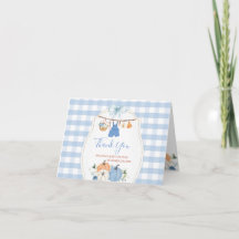 Jungen Herbstkleidung Kürbis Baby Shower gefaltet