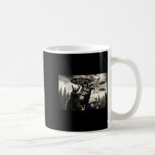 Jungen Mardi Gras Bigfoot Alien Selfie Kaffeetasse