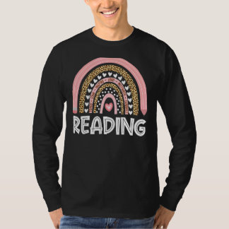 Jungen von Leoparden-Mädchen beim Lesen von Lehrer T-Shirt