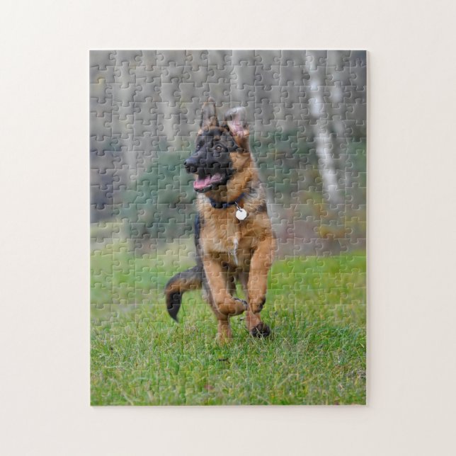 junger deutscher Schäferhund im Lauf Puzzle (Vertikal)