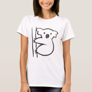 Junger Koala in einem Baum in der T-Shirt