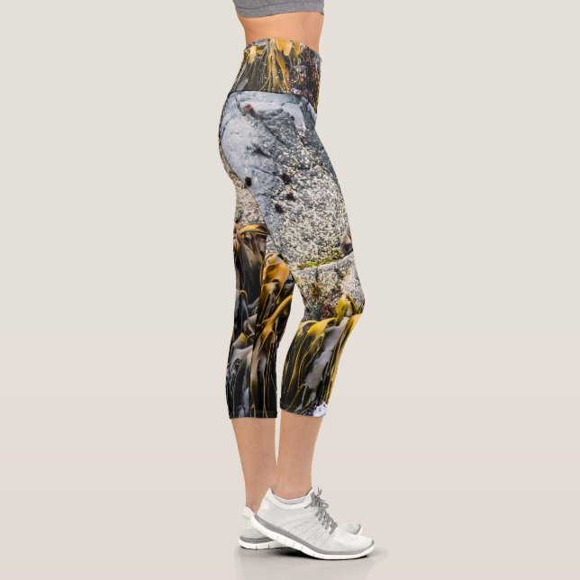 Junger Pelz Siegel auf dem Felsen Capri Leggings (Rechts)