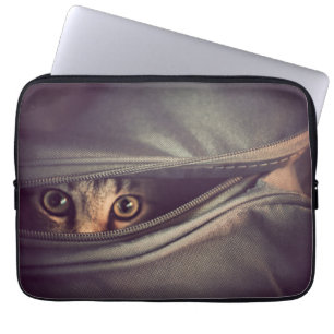Junges Tabby-Kätzchen Laptopschutzhülle