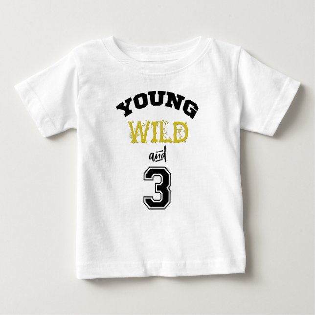 Junges wildes und drei baby t-shirt (Vorderseite)