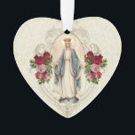 Jungfrau Mary Religiöse Vintage Rose Ornament<br><div class="desc">Dies ist ein zweiseitiges traditionelles katholisches religiöses Keramik-Ornament der gesegneten Jungfrau Mary,  Our Lady of Grace,  mit Vintagem Design und Rose.
Auf der Rückseite ist ein Goldkruzifix mit Spitzen-Design und Rose unten. 
 Ein Band macht es einfach,  diesen fantastischen Keepake anzuzeigen.</div>