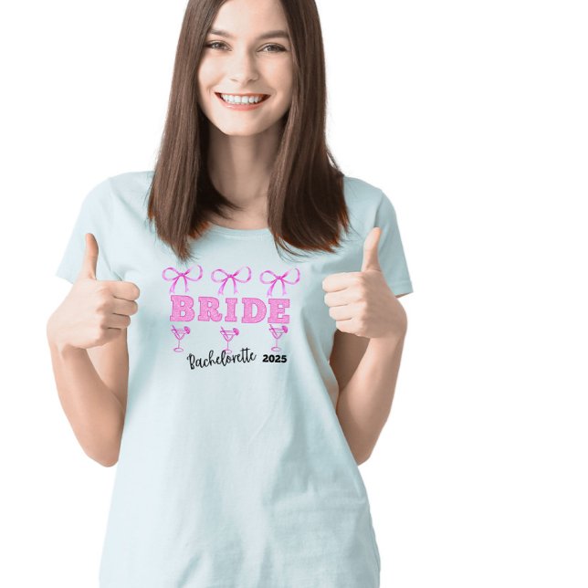 Junggeselinnen-Abschied 2025 Bride T-Shirt (Von Creator hochgeladen)