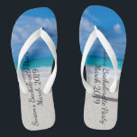 Junggeselinnen-Abschied Tropical Beach Cruise Flip Flops<br><div class="desc">Dieses Design wurde durch digitale Kunst erstellt und kann personalisiert werden, indem Sie auf den Knopf Anpassen klicken und die Farbe ändern, einen Namen, Initialen oder Ihre Lieblingssprache hinzufügen. Kontaktieren Sie mich unter colorflowcreations@gmail.com , wenn Sie dieses Design für ein anderes Produkt haben möchten. Kaufen Sie meine originale abstrakte Acrylmalerei...</div>
