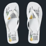 Junggeselinnen-Abschied Tropical Beach Tribe Flip Flops<br><div class="desc">Dieses Design wurde durch digitale Kunst erstellt und kann personalisiert werden, indem Sie auf den Knopf Anpassen klicken und die Farbe ändern, einen Namen, Initialen oder Ihre Lieblingssprache hinzufügen. Kontaktieren Sie mich unter colorflowcreations@gmail.com , wenn Sie dieses Design für ein anderes Produkt haben möchten. Kaufen Sie meine originale abstrakte Acrylmalerei...</div>