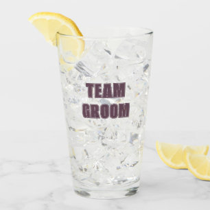 Junggesellenabschied Eggplant Team Glas