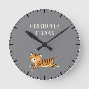 Jungle Animal Tiger Safari Monogram Kinderzimmer R Runde Wanduhr