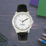 Jungs Cool Modernes Schwarzes Stilvolles Individue Armbanduhr<br><div class="desc">Machen Sie mit unserer Custom Kids Name Watch jeden Moment etwas ganz Besonderes! Dieses personalisierte Uhrwerk ist perfekt für Kinder jeden Alters geeignet, da der Name kühn auf dem Gesicht der Uhr gedruckt wird. Diese Uhr ist in lebhaften Farben und lustigen Designs erhältlich und macht das Erzählen von Zeit sowohl...</div>