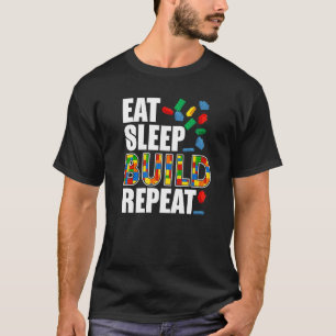 Jungs essen Schlaf bauen Wiederholung lustiger Geb T-Shirt