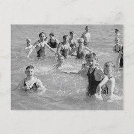 Jungs in der Briny-Postkarte. Foto der 20er Jahre Postkarte