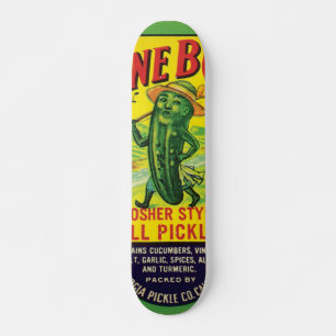 Juni-Junge legt Skateboard in Essig ein
