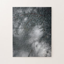 Juniper Dark Moody Floral Nature Foto Puzzle