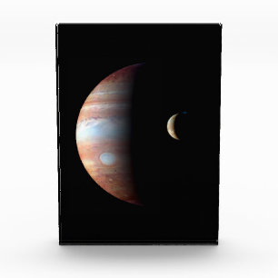 Jupiter Gas Giant Planet & Io Galilean Moon Fotoblock