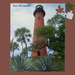 Jupiter Inlet Lighthouse & Museum Jupiter Florida Puzzle<br><div class="desc">Dieses wunderschöne Puzzle mit dem Jupiter-Leuchtturm der Sehenswürdigkeit 1860 und dem Museum in Jupiter, Florida. Der Leuchtturm ist von tropischen Palmen wunderschön gerahmt. Das Historische Museum am Ufer befindet sich im restaurierten Gebäude der Marinebauten des Zweiten Weltkriegs. Das Jupiter Lighthouse liegt zwischen dem Leuchtturm Cape Canaveral und dem Leuchtturm Hillsboro...</div>