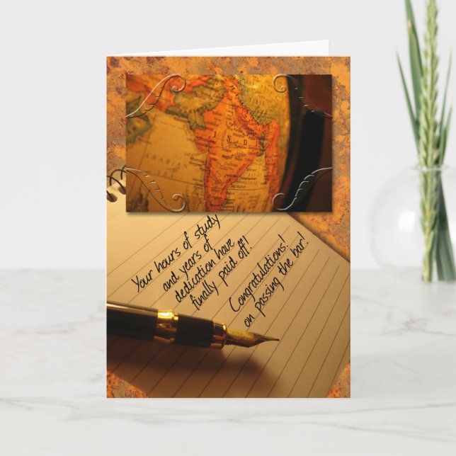 Juristische Fakultäts-Absolvent, der den Karte (Vorderseite)