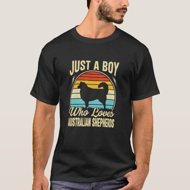 Just A Boy Who Loves Australian Shepherds Kids Boy T-Shirt (Vorderseite)