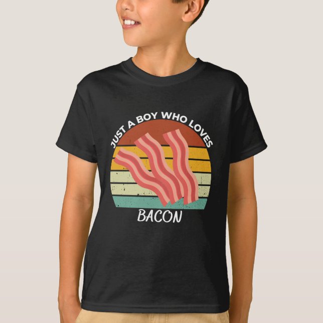 Just a Boy Who Loves Bacon T-Shirt (Vorderseite)