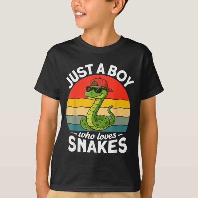 Just A Boy Who Loves Snakes Funny Snake Reptile Ki T-Shirt (Vorderseite)