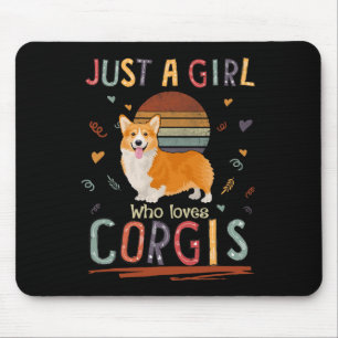 Just A Girl Who Lieben Corgis Funny Corgi Mousepad